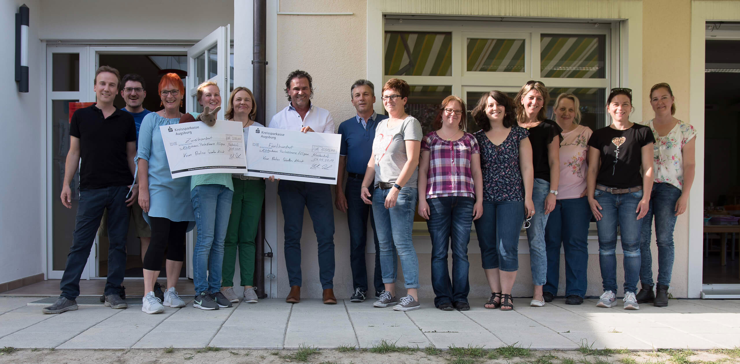 Checkübergabe "Pusteblume"